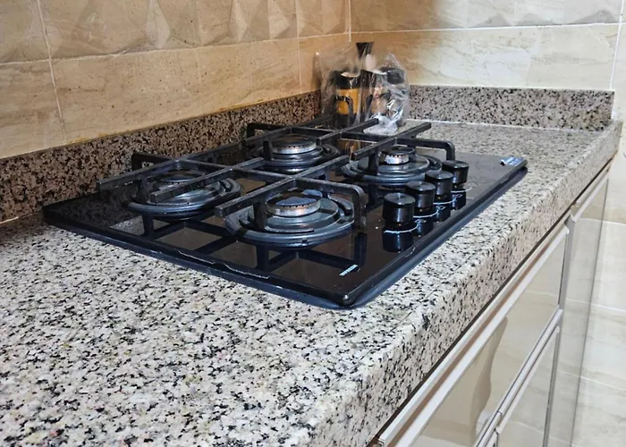 Apartman Quiet For 4, Pool View Balcony, 3 Min From Gurdaka